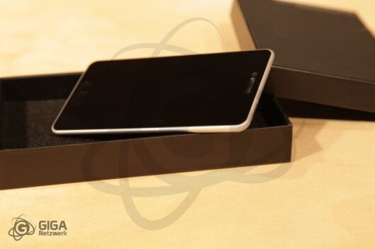 Todos los rumores del iPhone 5 reunidos en esta maqueta, iPhone 5 4 actualidad noticias 593